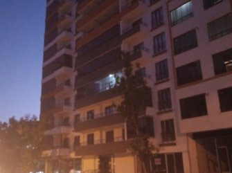 ÜNÜVERSİTE MAHALLESİNDE 130 M2 3+1 LÜX YAPILI DAİRE 